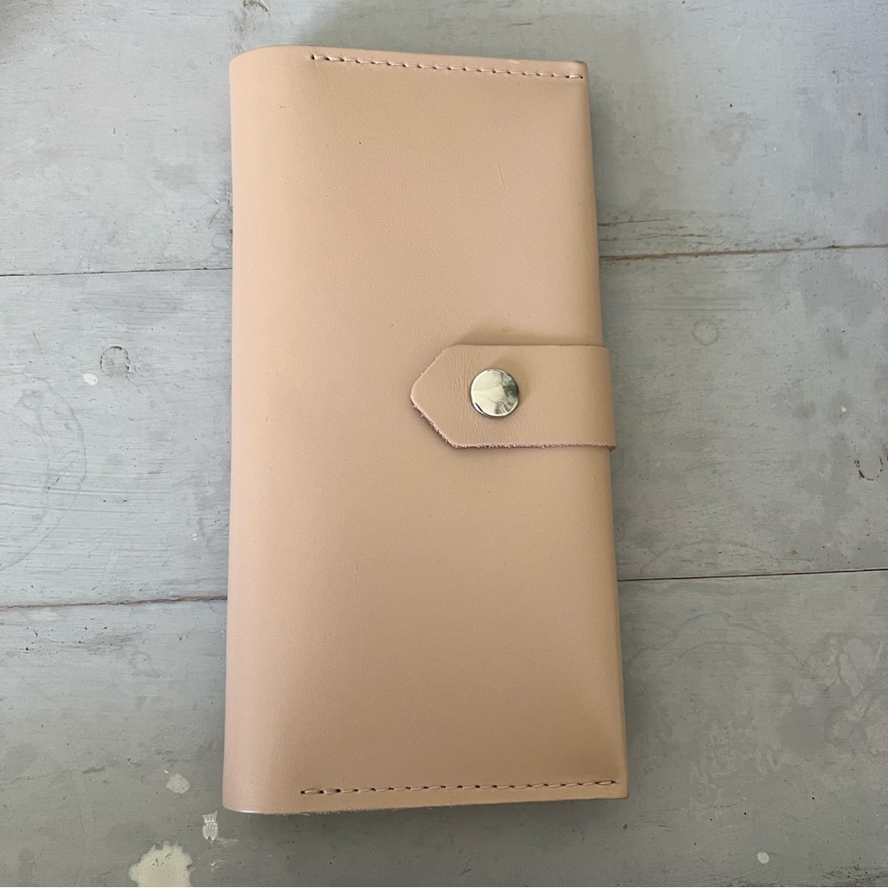 New Lucky Handmade Tan Leather Wallet